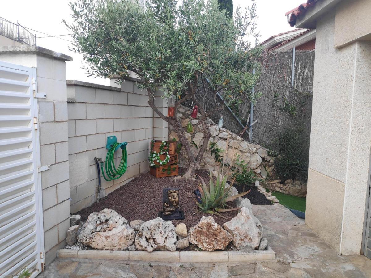 Beach House. Casa Con Piscina Privada Calafell Exterior photo
