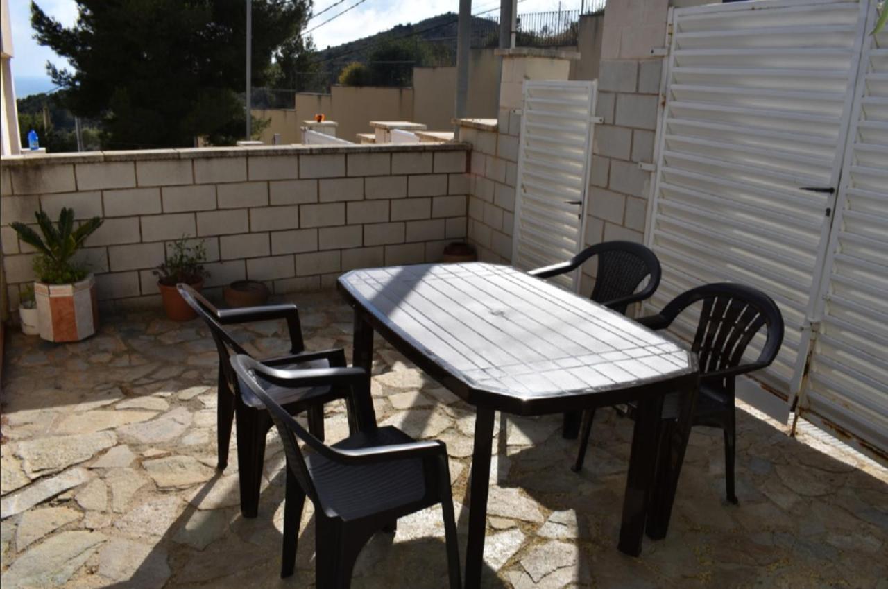 Beach House. Casa Con Piscina Privada Calafell Exterior photo
